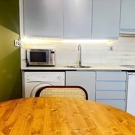 Ybh Luis Taboada 13, 3e Apartman